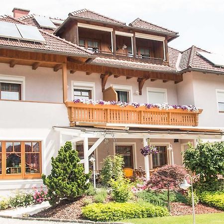 Seeappartements Bacher Зеебоден Екстериор снимка